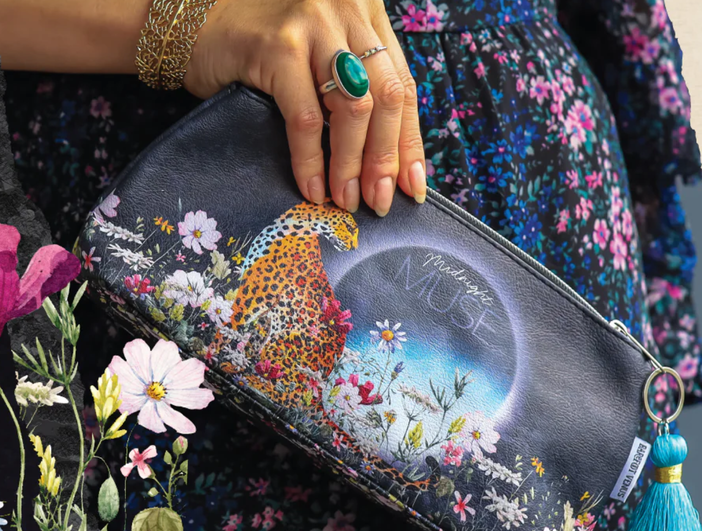 Holiday Discovery Bag