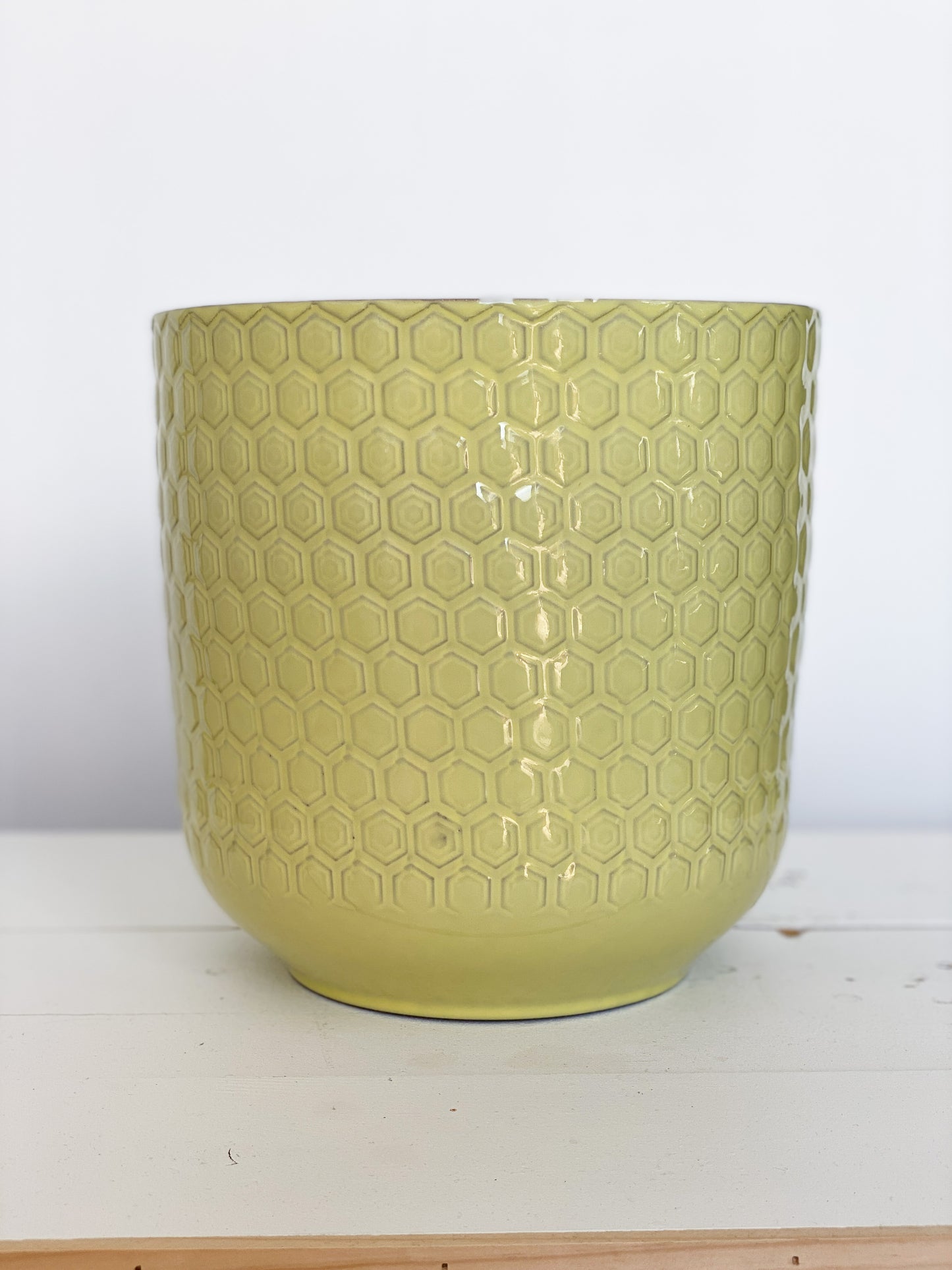 10” Soft Yellow Ceramic Pot