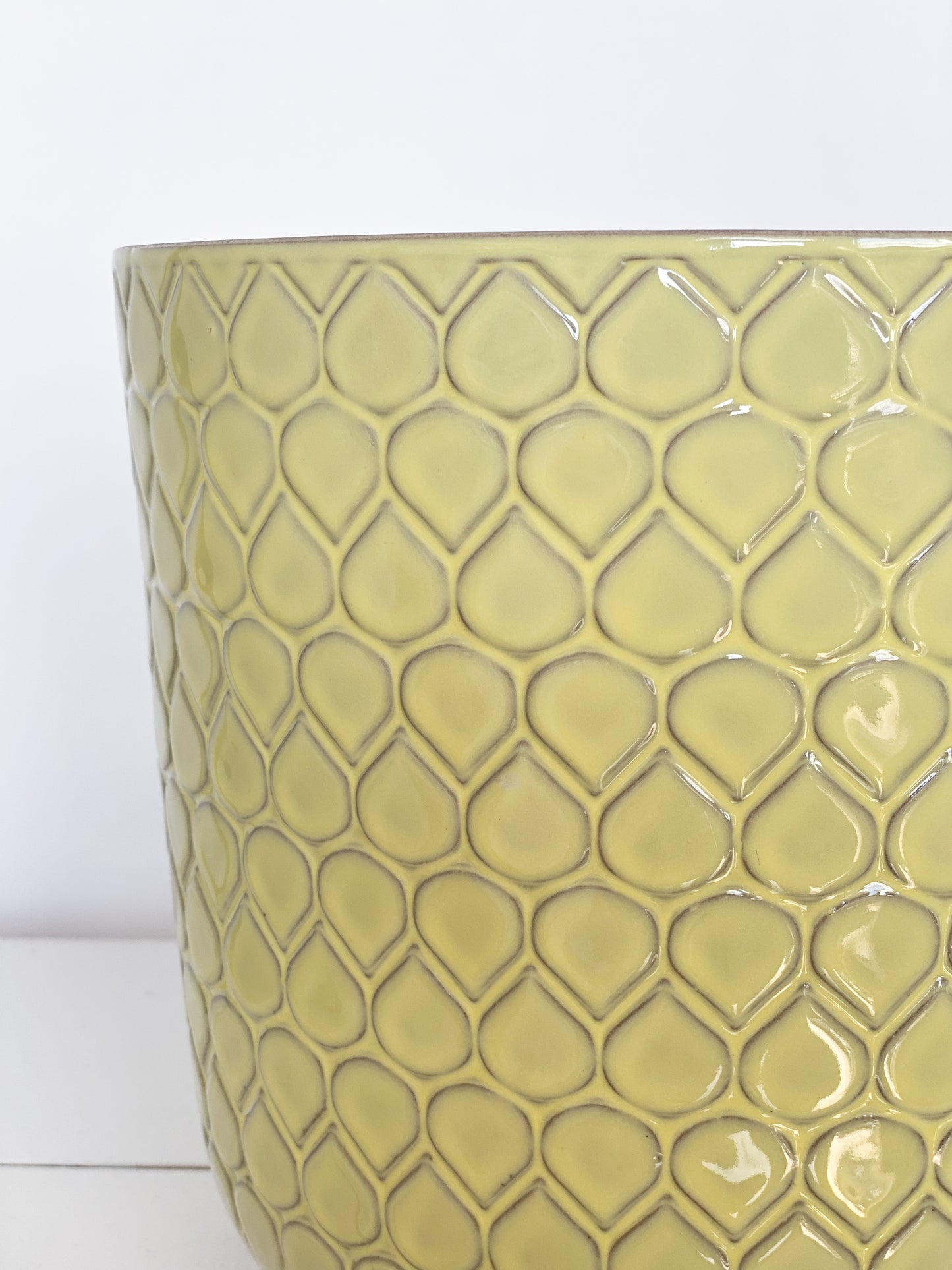 10” Soft Yellow Ceramic Pot